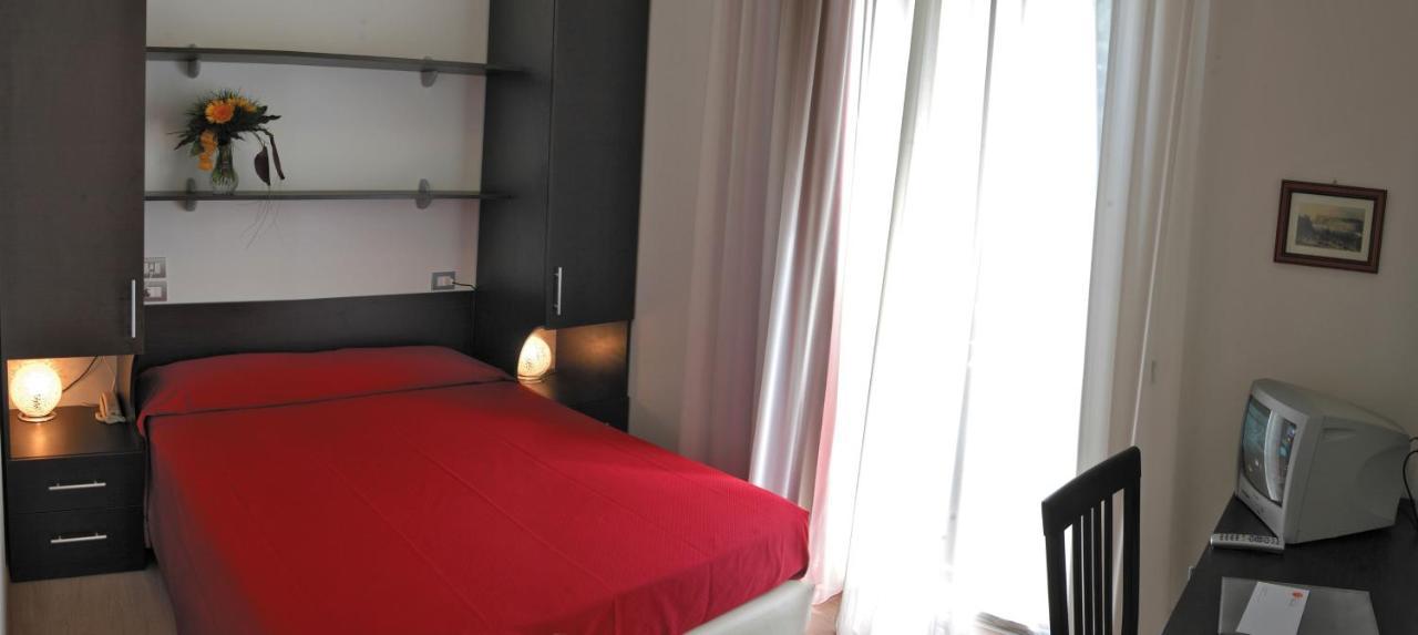 Hotel Morolli ริมินี ภายนอก รูปภาพ