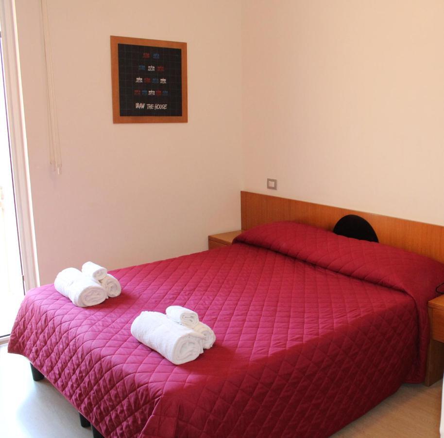 Hotel Morolli ริมินี ภายนอก รูปภาพ